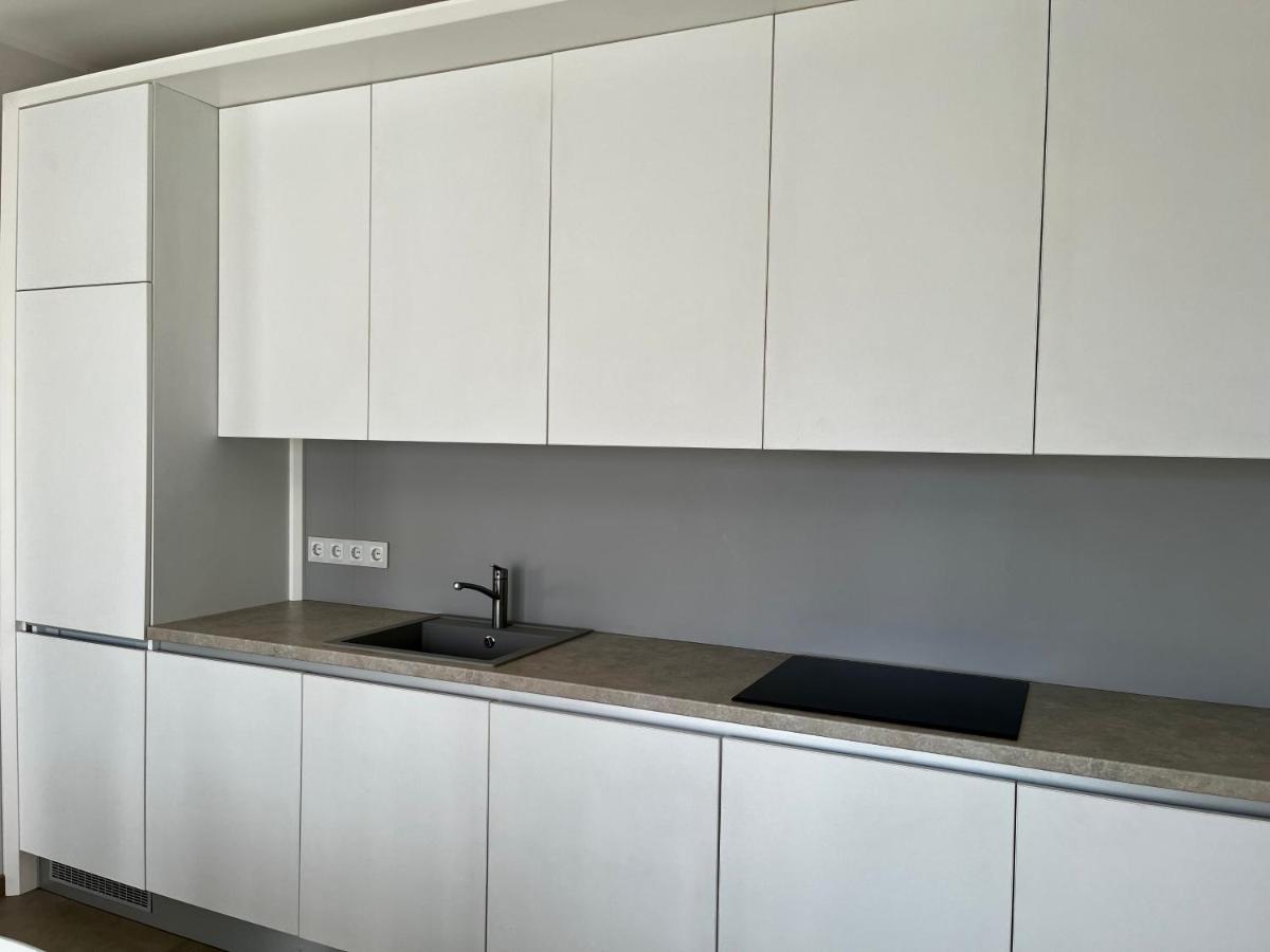 Ivory House Apartment *
